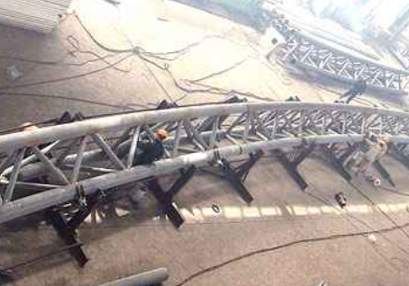 托克逊多功能体育馆案例